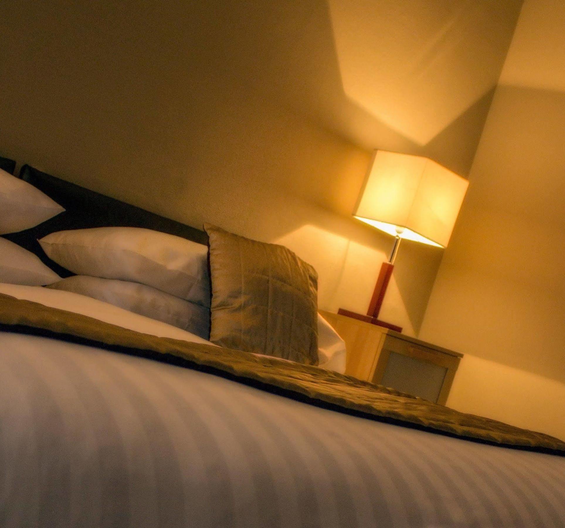 Goblin Ha' Hotel Gifford ภายนอก รูปภาพ